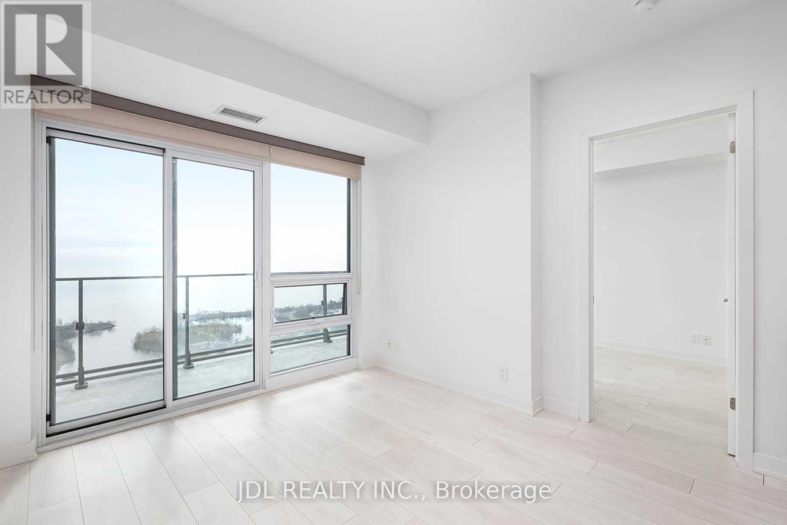 3702 - 2212 LAKE SHORE BOULEVARD W, Toronto (Mimico), Ontario, M8V0C2 — Photo 7