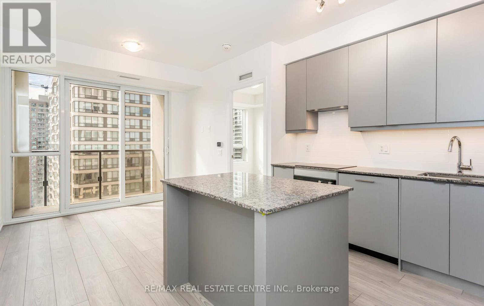 1610 - 36 ELM DRIVE W, Mississauga (City Centre), Ontario, L5B1L9 — Photo 10