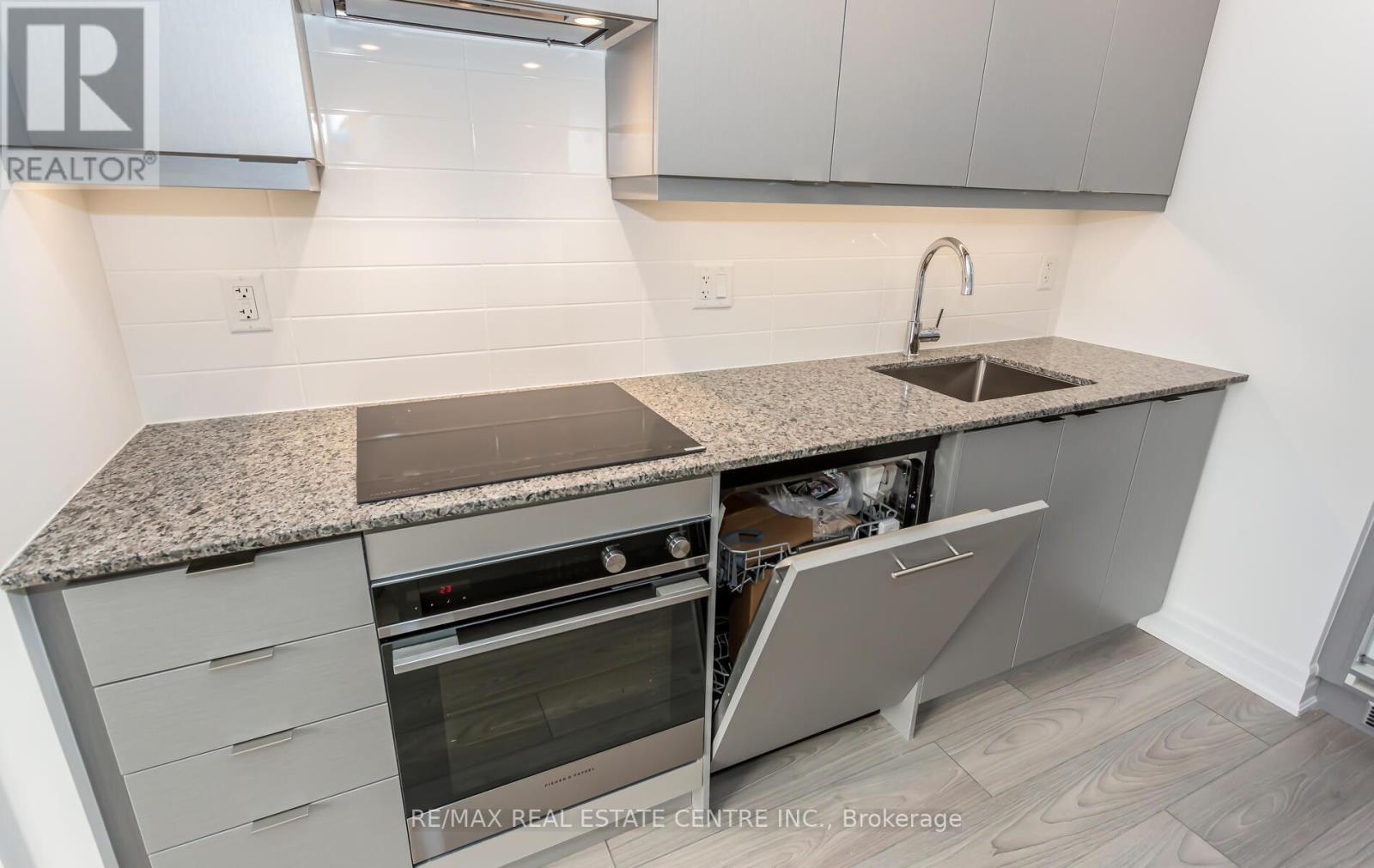 1610 - 36 ELM DRIVE W, Mississauga (City Centre), Ontario, L5B1L9 — Photo 15