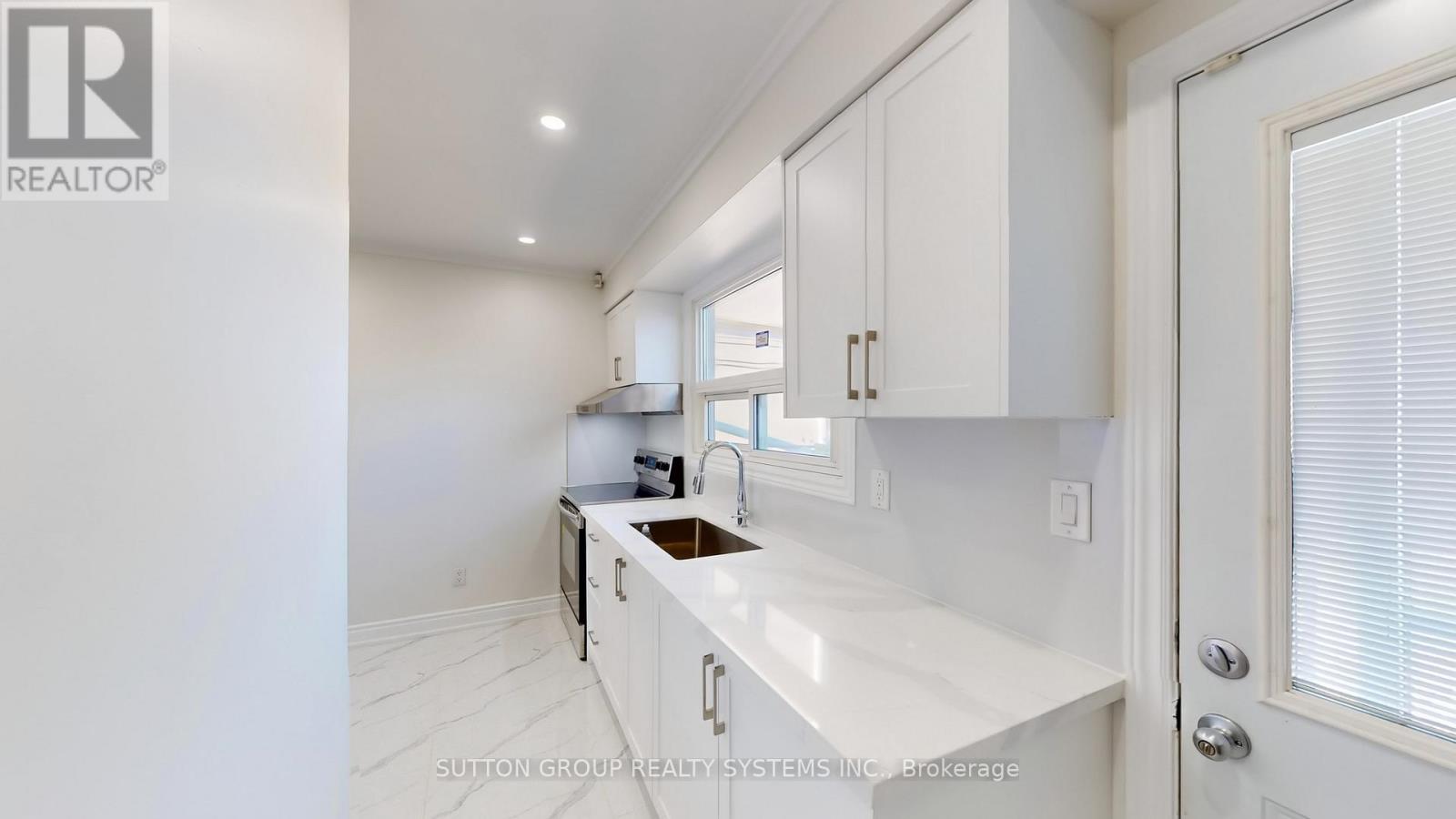 128 NORTHLAND AVENUE, Toronto (Rockcliffe-Smythe), Ontario, M6N2E2 — Photo 13