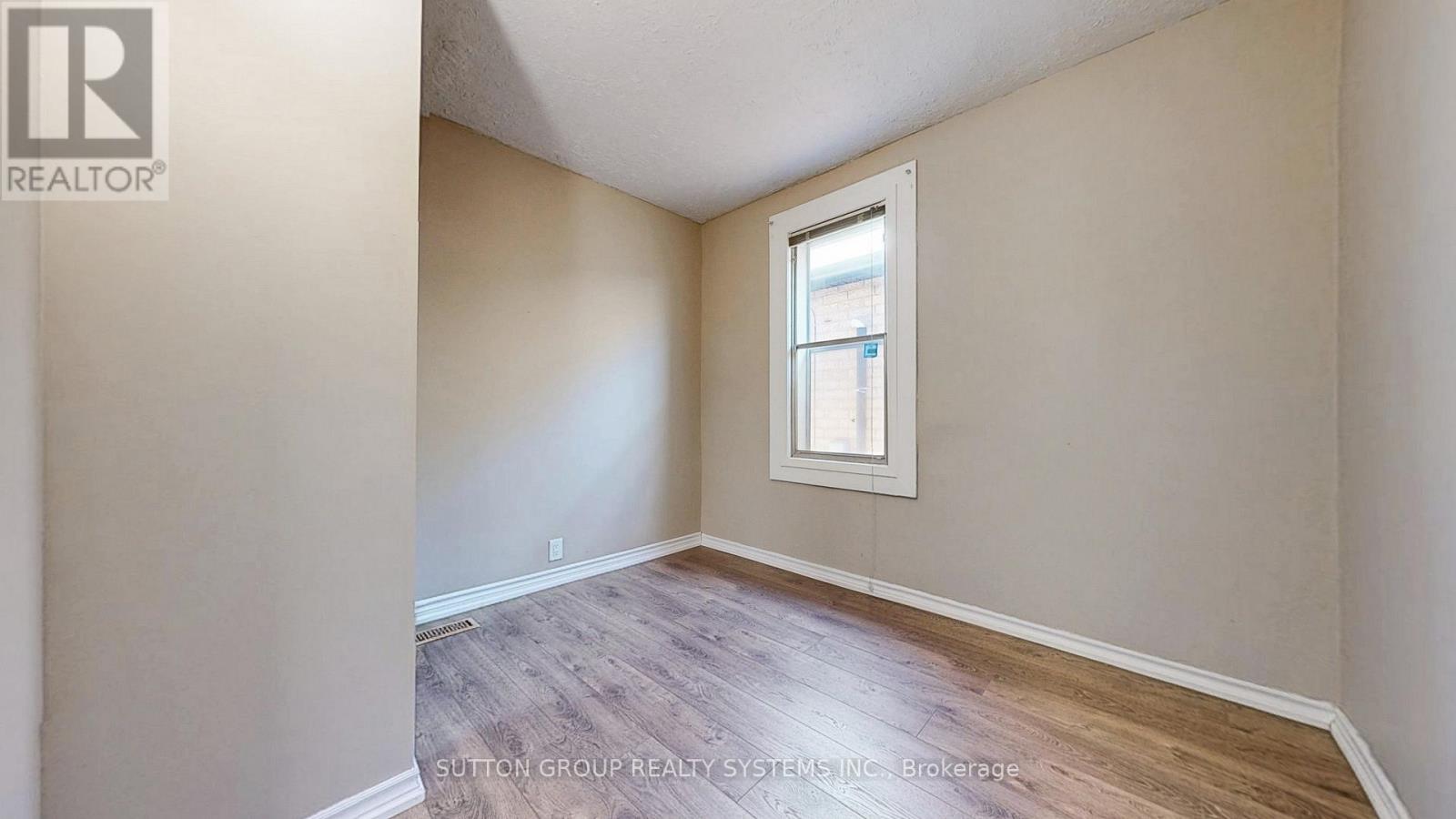 128 NORTHLAND AVENUE, Toronto (Rockcliffe-Smythe), Ontario, M6N2E2 — Photo 15