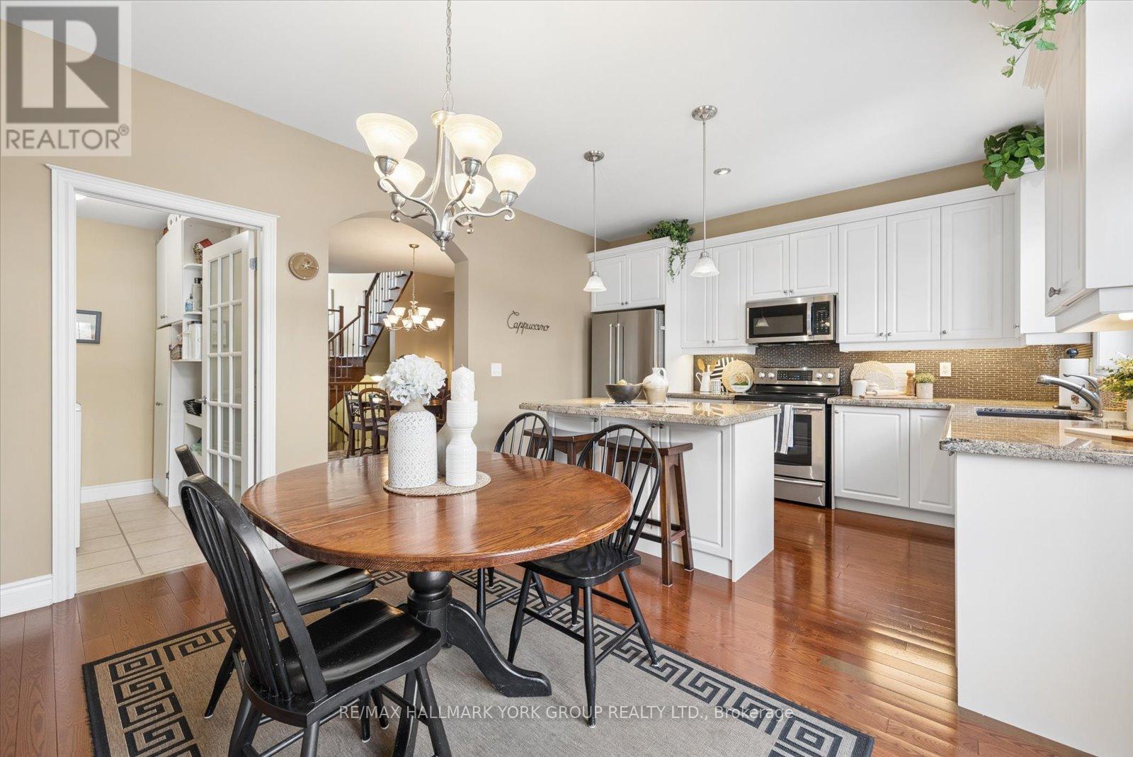 202 DUSKYWING WAY, Oakville (BR Bronte), Ontario, L6L6X4 — Photo 11