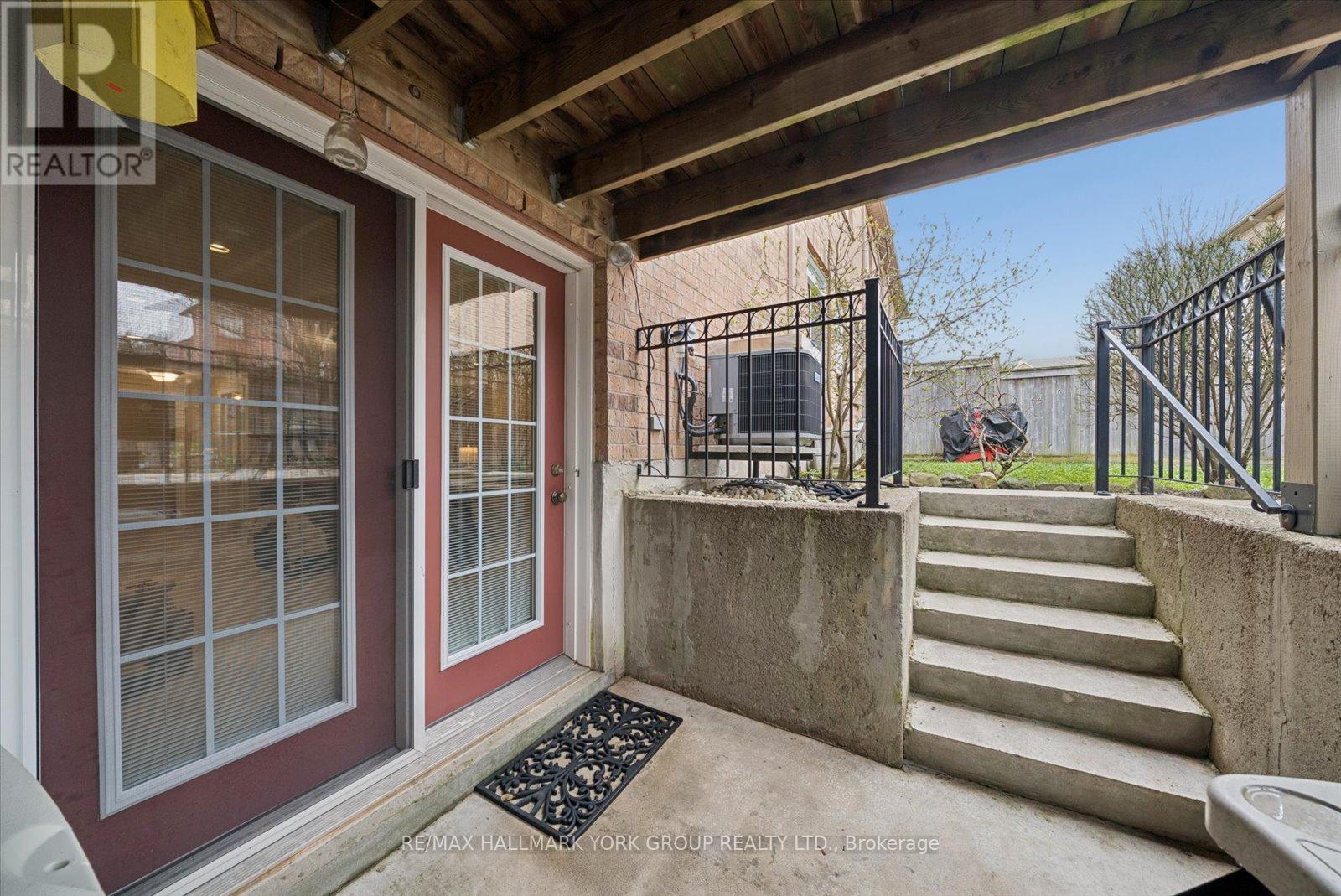 202 DUSKYWING WAY, Oakville (BR Bronte), Ontario, L6L6X4 — Photo 28