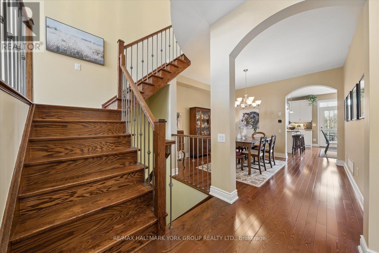 202 DUSKYWING WAY, Oakville (BR Bronte), Ontario, L6L6X4 — Photo 5