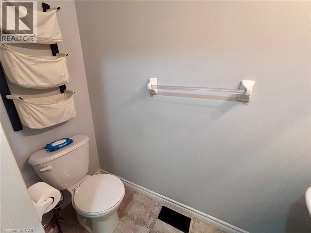 338 MAVERICK Street, Waterloo, Ontario, N2K0A4 — Photo 13