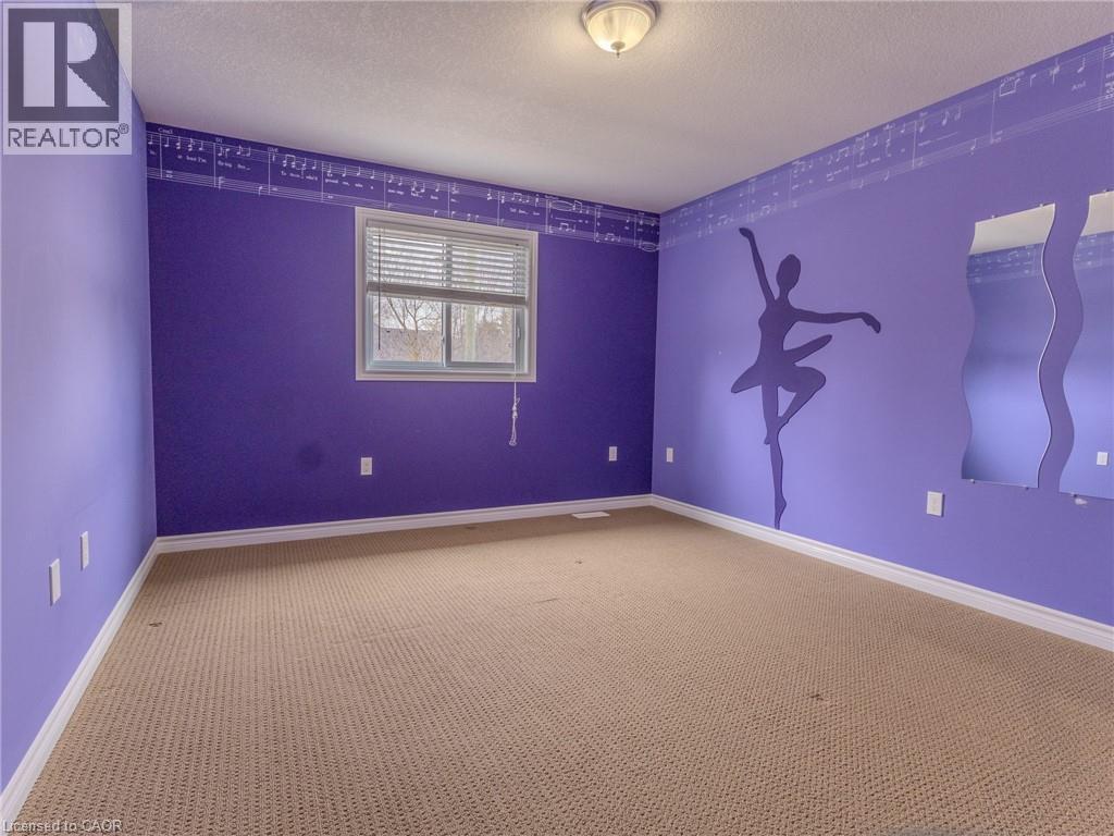 338 MAVERICK Street, Waterloo, Ontario, N2K0A4 — Photo 15