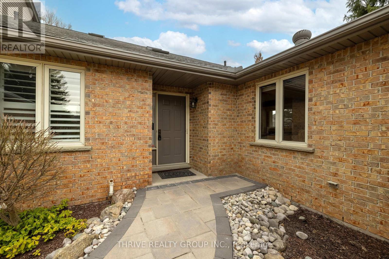 25 - 701 LANSDOWNE AVENUE, Woodstock (Woodstock - North), Ontario, N4T1K1 — Photo 4