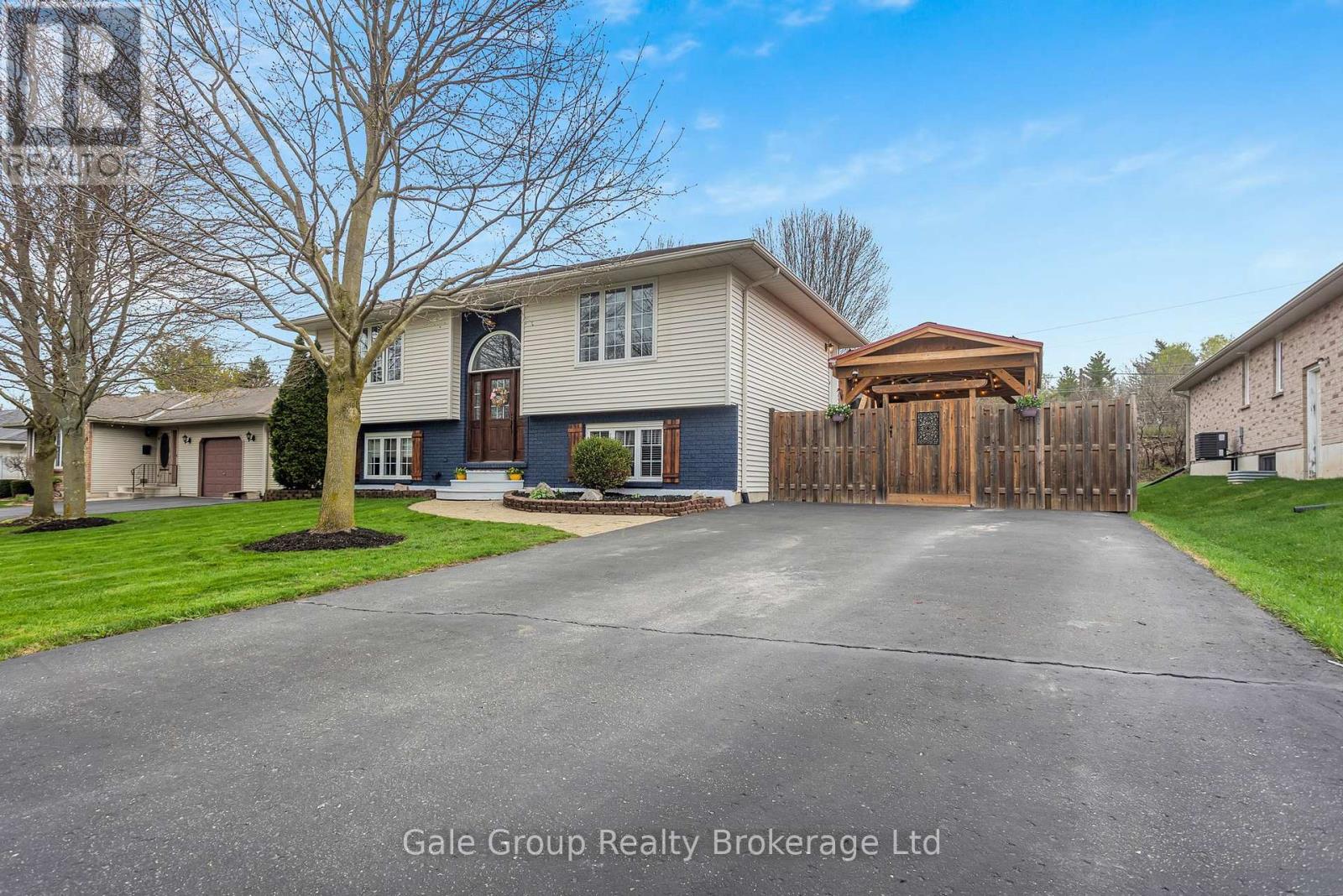 22 LORRAINE AVENUE, Tillsonburg, Ontario, N4G4V3 — Photo 3