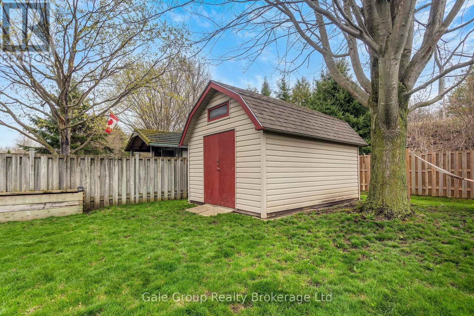 22 LORRAINE AVENUE, Tillsonburg, Ontario, N4G4V3 — Photo 37