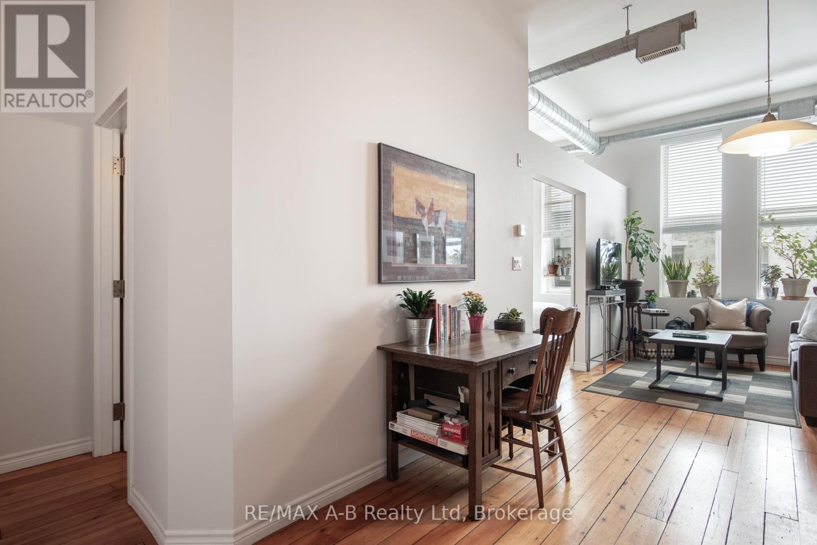 #201 - 66 WELLINGTON STREET, Stratford, Ontario, N5A2L2 — Photo 8