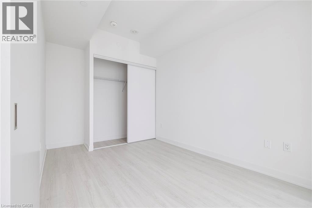 3883 QUARTZ Road Unit# 3912, Mississauga, Ontario, L5B0M4 — Photo 5