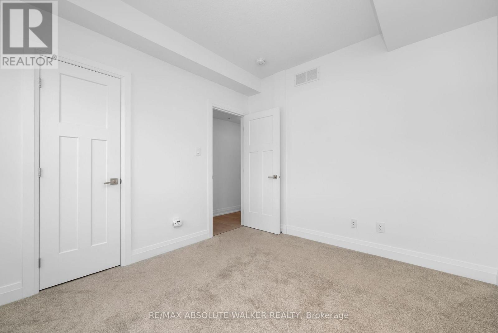 E - 10 JAGUAR PRIVATE, Ottawa, Ontario, K2V0J3 — Photo 16