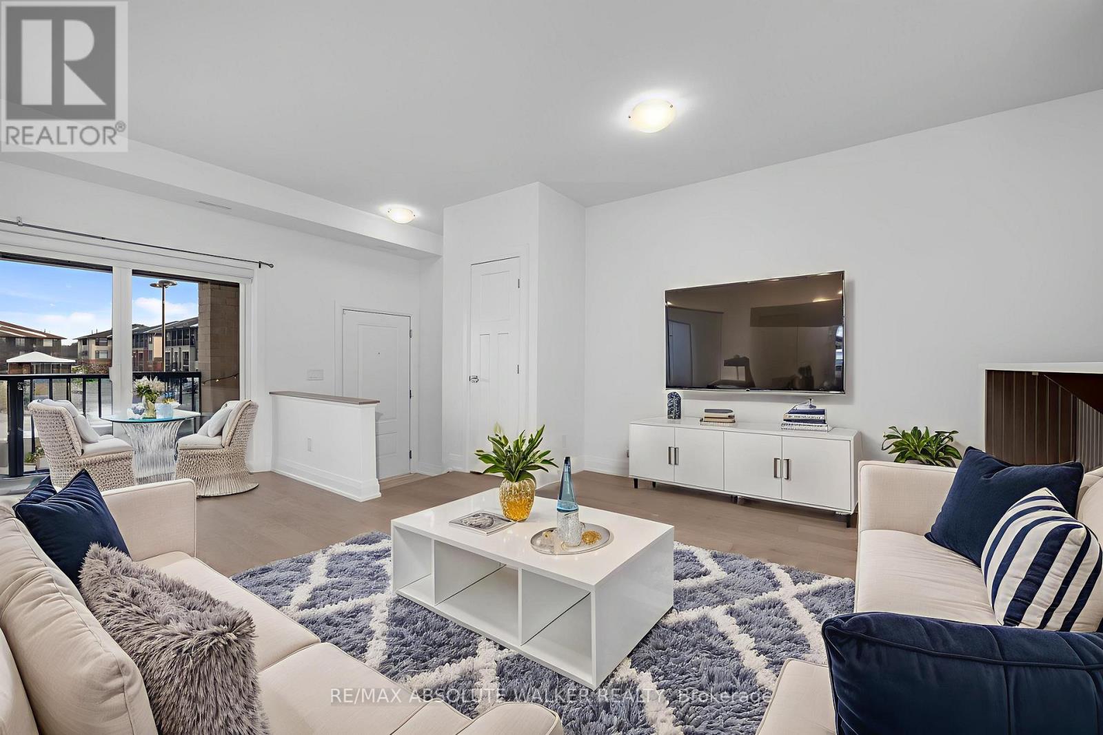 E - 10 JAGUAR PRIVATE, Ottawa, Ontario, K2V0J3 — Photo 3