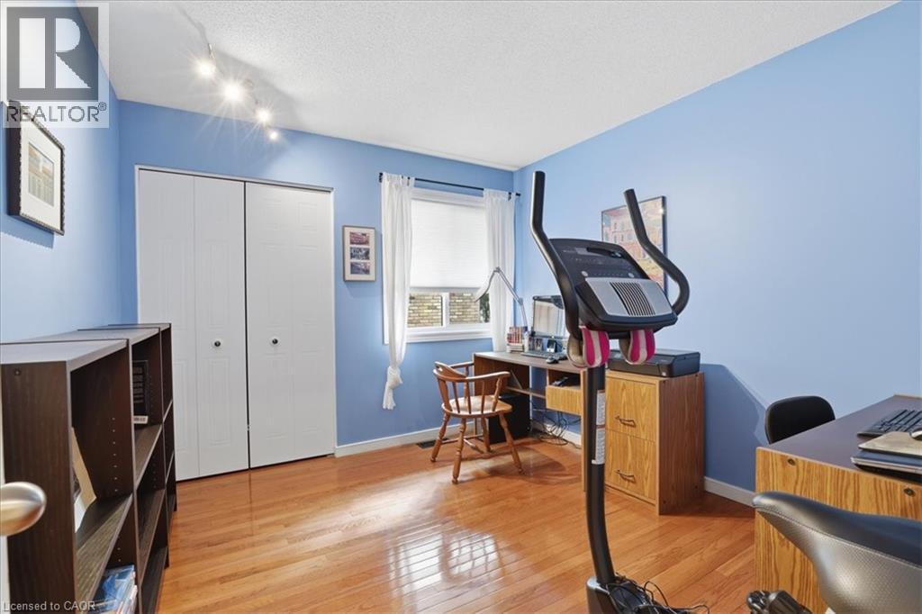 110 MILTON Avenue, Cambridge, Ontario, N3C3W5 — Photo 24