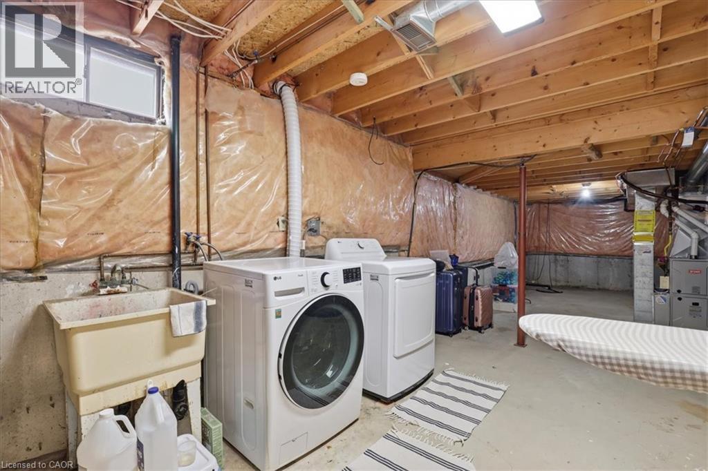 110 MILTON Avenue, Cambridge, Ontario, N3C3W5 — Photo 33