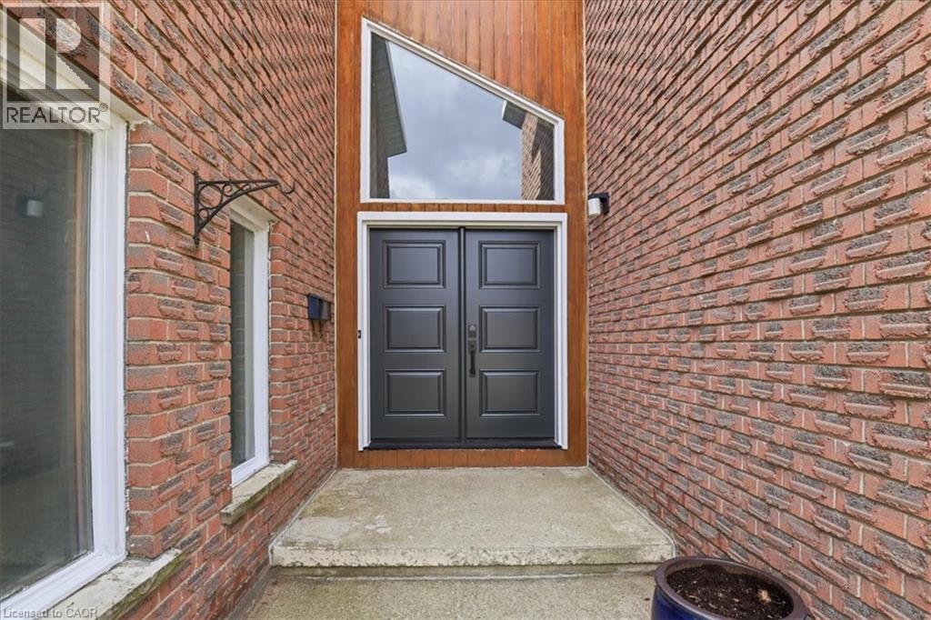 110 MILTON Avenue, Cambridge, Ontario, N3C3W5 — Photo 4