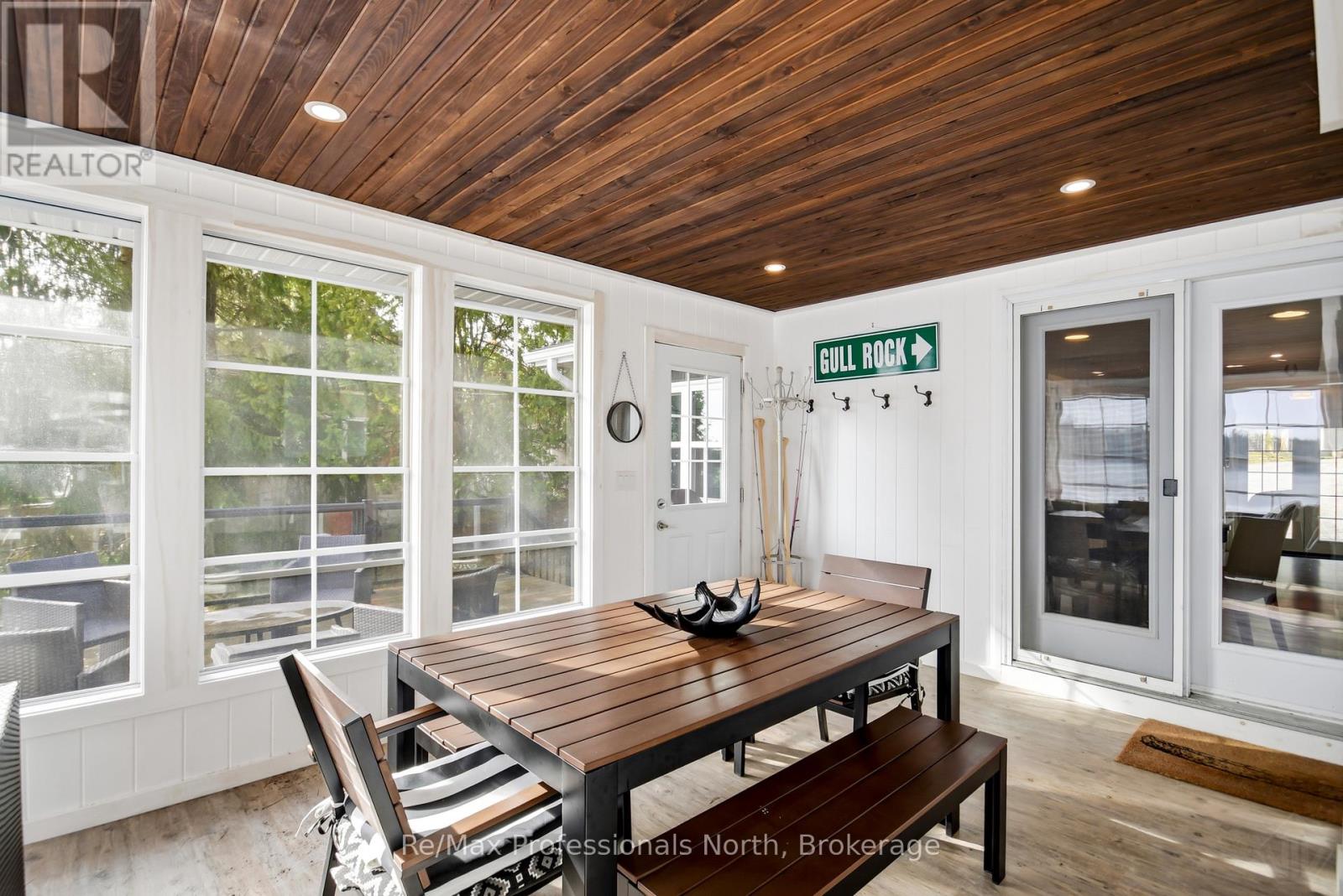 2 - 550 SIXTH STREET, Gravenhurst (Muskoka (S)), Ontario, P1P1M2 — Photo 17