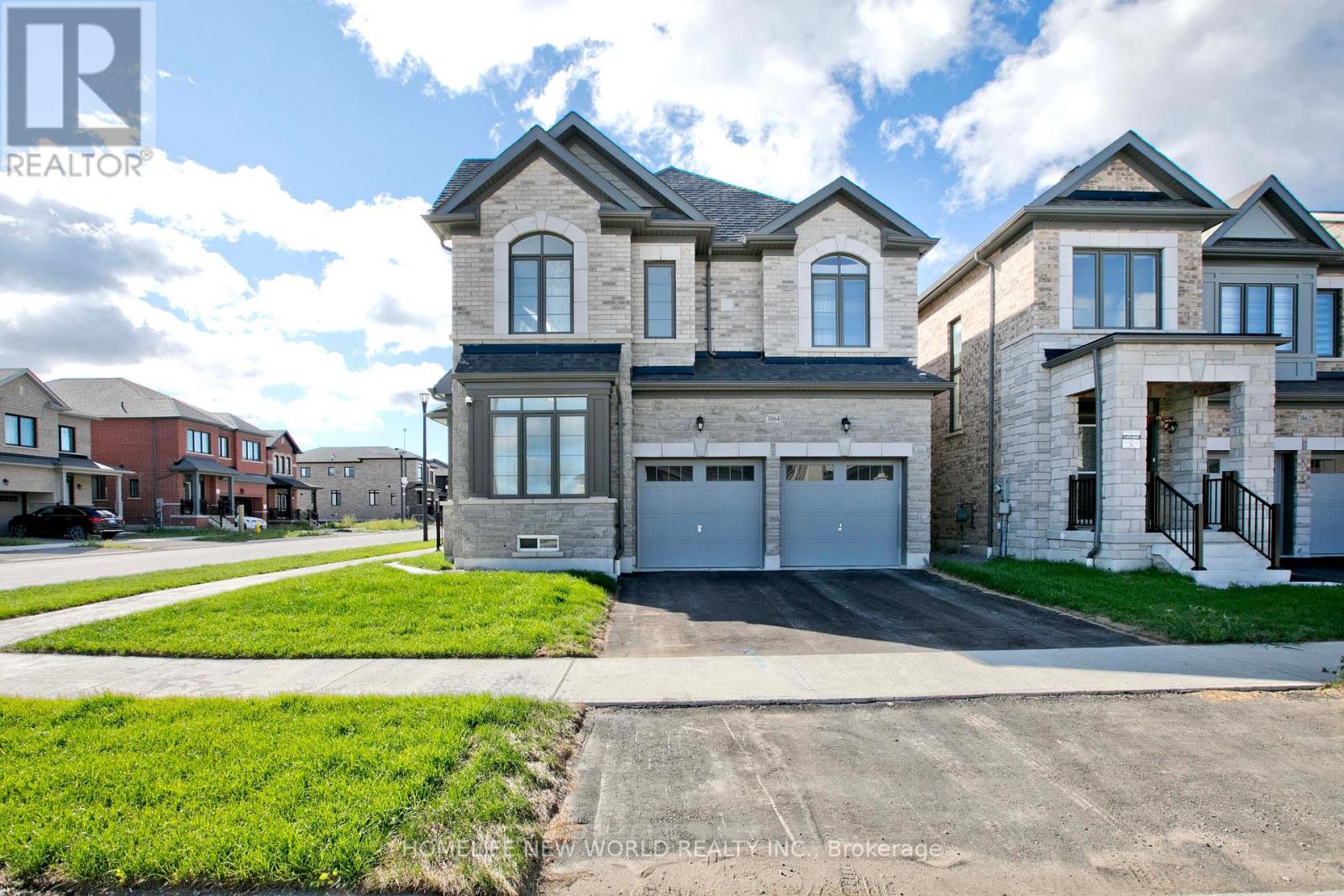 1864 IRISH MOSS SQUARE, Pickering, Ontario, L1Y0B4 — Photo 2