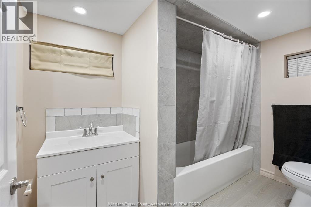 1361 ALBERT, Windsor, Ontario, N8Y3R1 — Photo 22