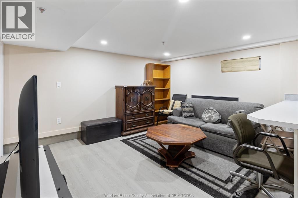 1361 ALBERT, Windsor, Ontario, N8Y3R1 — Photo 27