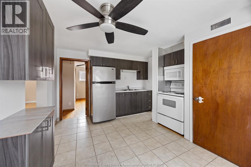 1361 ALBERT, Windsor, Ontario, N8Y3R1 — Photo 4