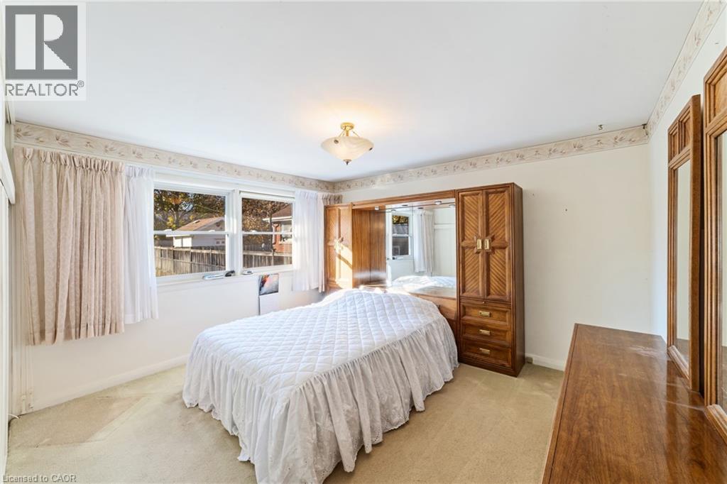 20 BURWELL Avenue, Stoney Creek, Ontario, L8G3L7 — Photo 15