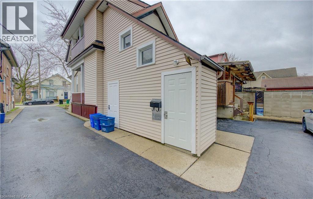 48 DUPONT Street, Waterloo, Ontario, N2J2G9 — Photo 39