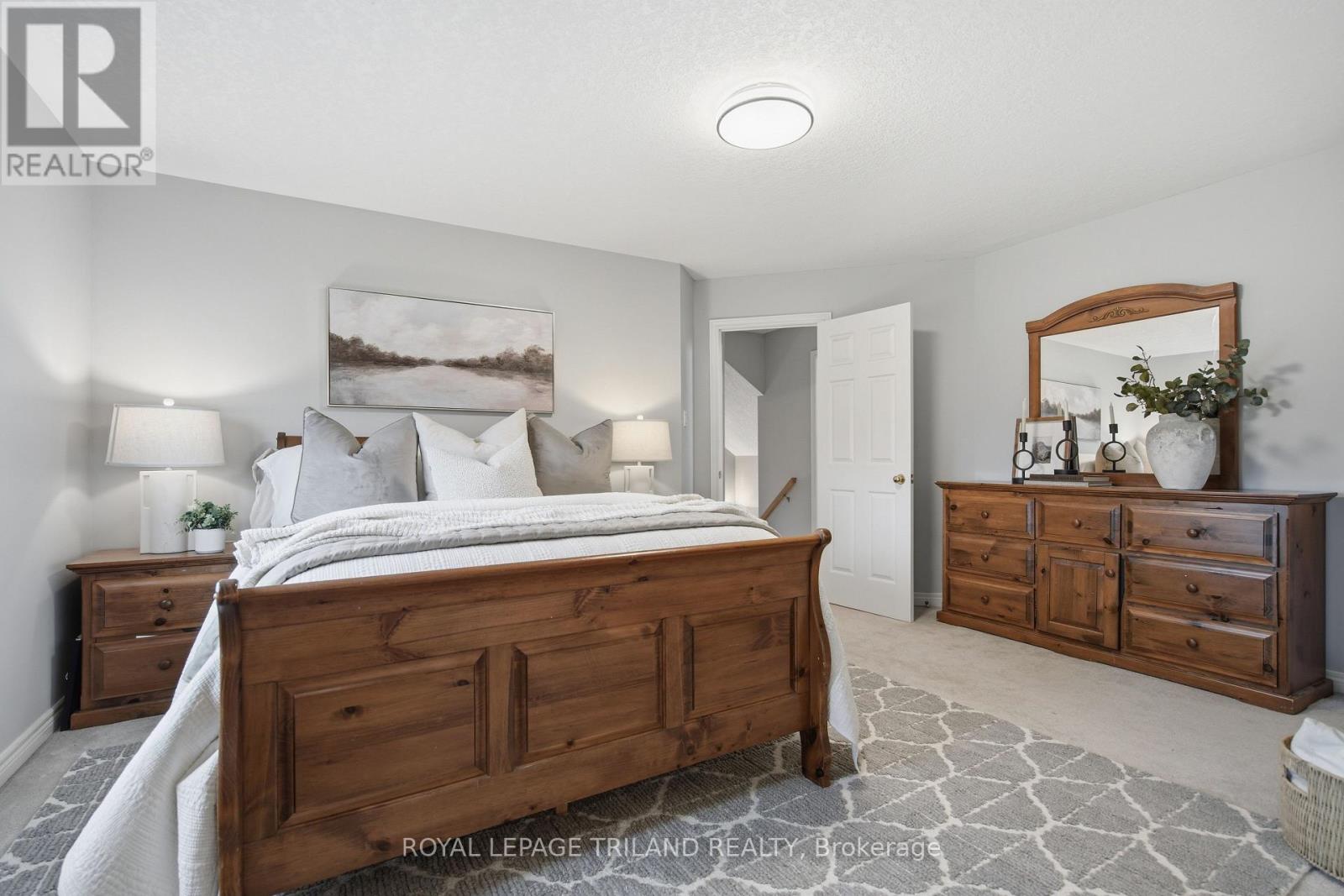 32 WINGREEN LANE, Middlesex Centre (Kilworth), Ontario, N0L1R0 — Photo 20