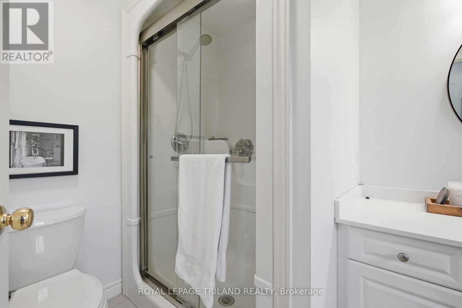 32 WINGREEN LANE, Middlesex Centre (Kilworth), Ontario, N0L1R0 — Photo 22