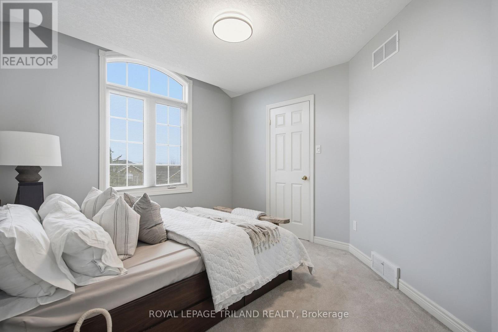 32 WINGREEN LANE, Middlesex Centre (Kilworth), Ontario, N0L1R0 — Photo 23