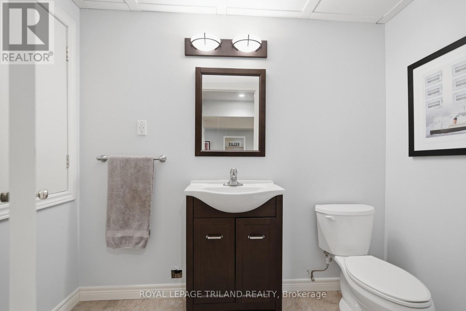 32 WINGREEN LANE, Middlesex Centre (Kilworth), Ontario, N0L1R0 — Photo 36