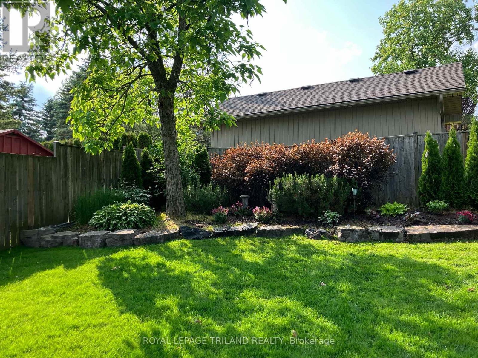 32 WINGREEN LANE, Middlesex Centre (Kilworth), Ontario, N0L1R0 — Photo 45