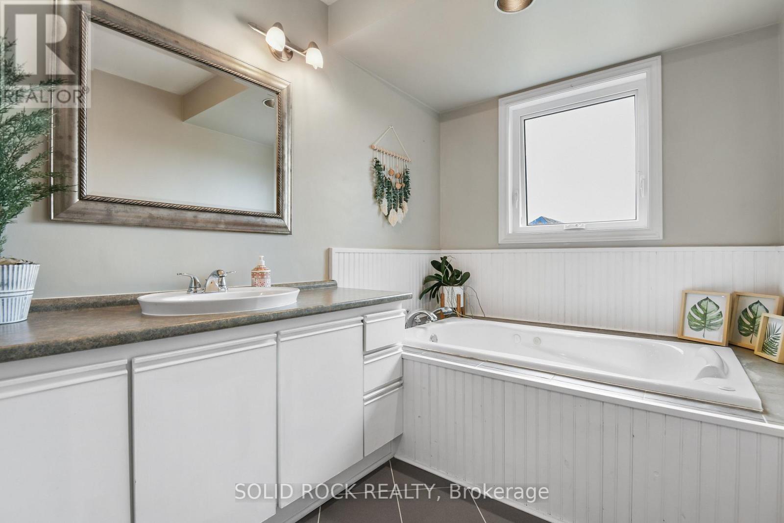 6372 ROTHBOURNE ROAD, Ottawa, Ontario, K0A1L0 — Photo 30