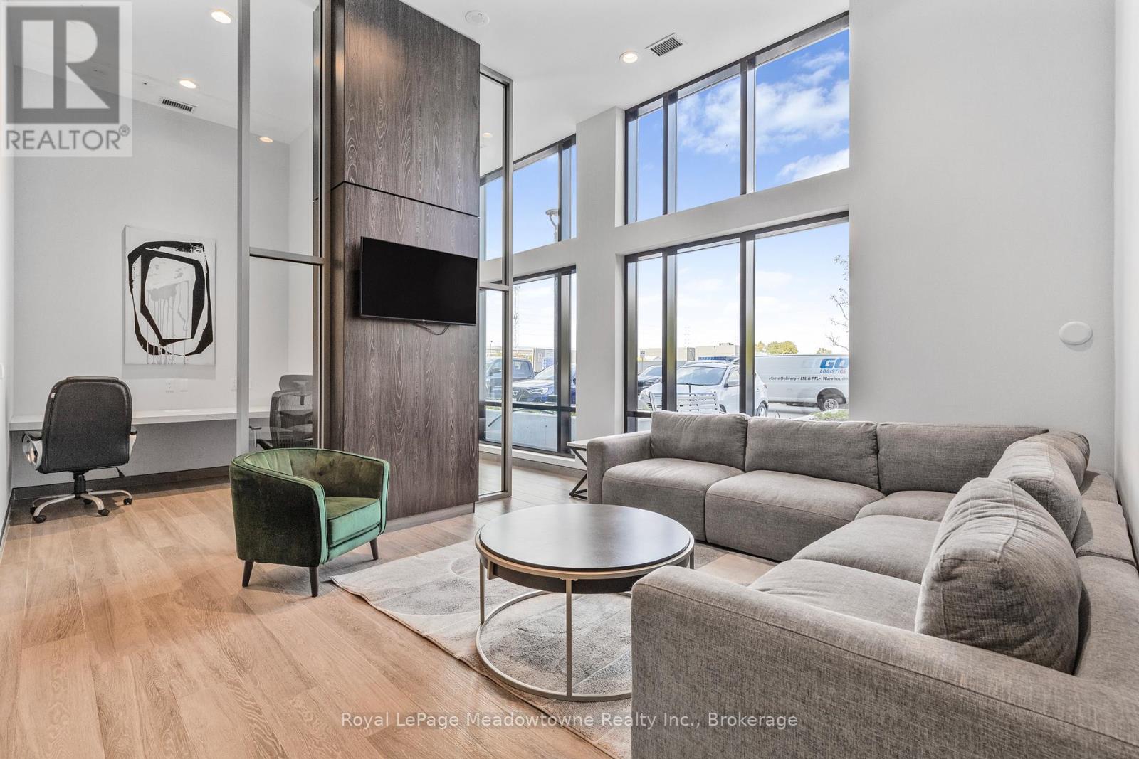 TH 107 - 8010 DERRY ROAD, Milton (CO Coates), Ontario, L9T2X5 — Photo 3