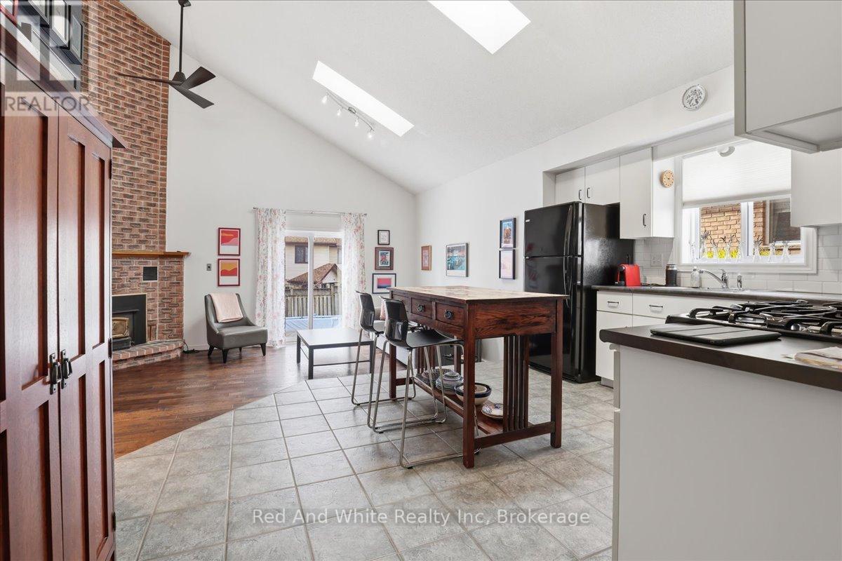 110 MILTON AVENUE W, Cambridge, Ontario, N3C3W5 — Photo 10