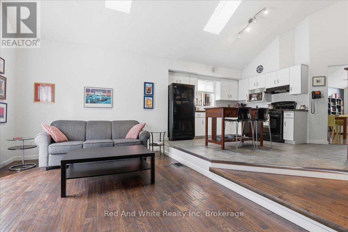 110 MILTON AVENUE W, Cambridge, Ontario, N3C3W5 — Photo 16