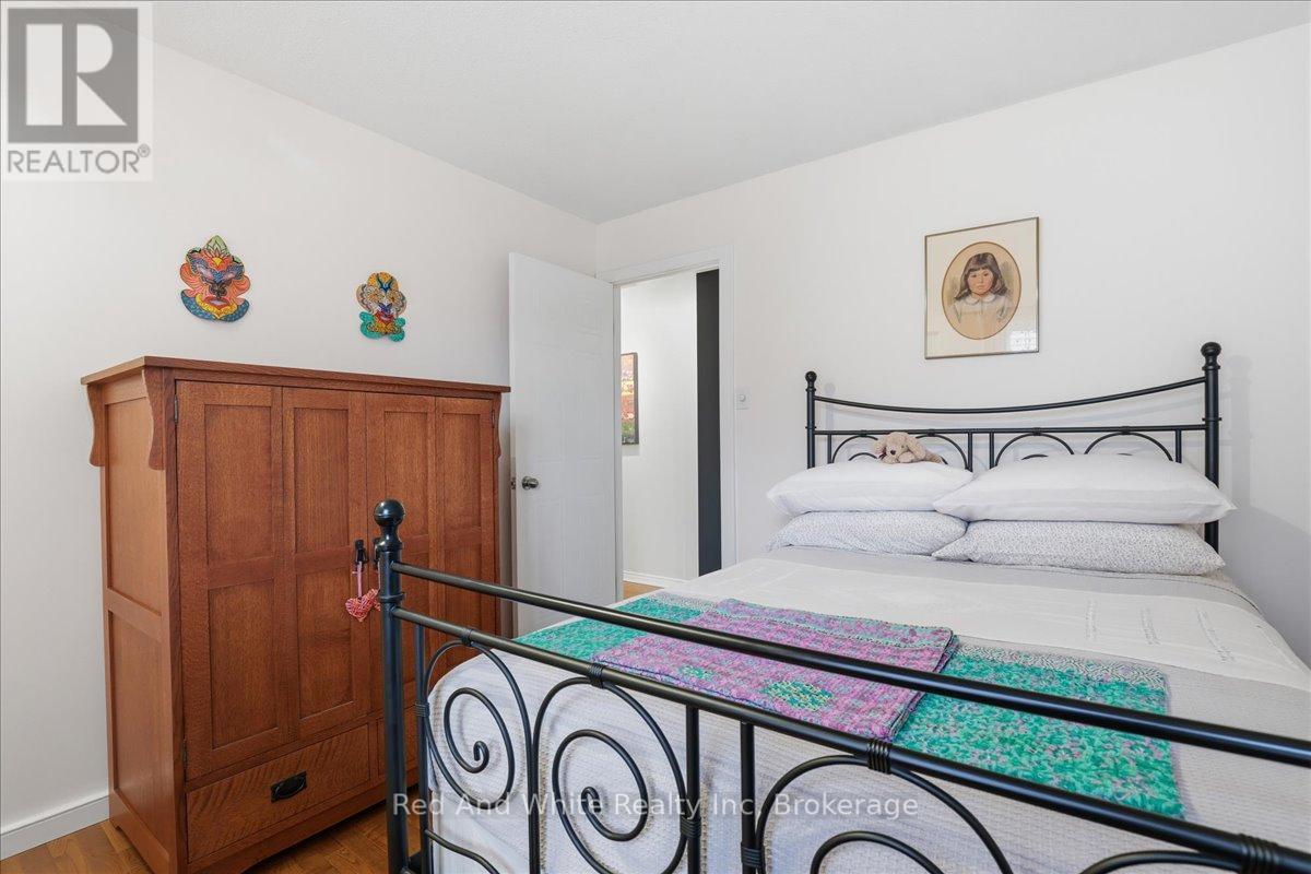 110 MILTON AVENUE W, Cambridge, Ontario, N3C3W5 — Photo 23