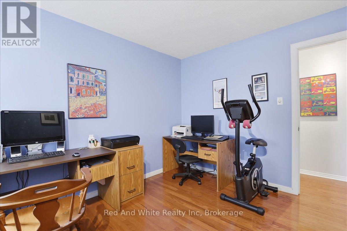 110 MILTON AVENUE W, Cambridge, Ontario, N3C3W5 — Photo 25