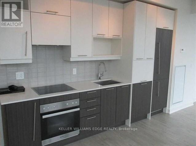 2009 - 30 NELSON STREET, Toronto (Waterfront Communities), Ontario, M5V0H4 — Photo 3