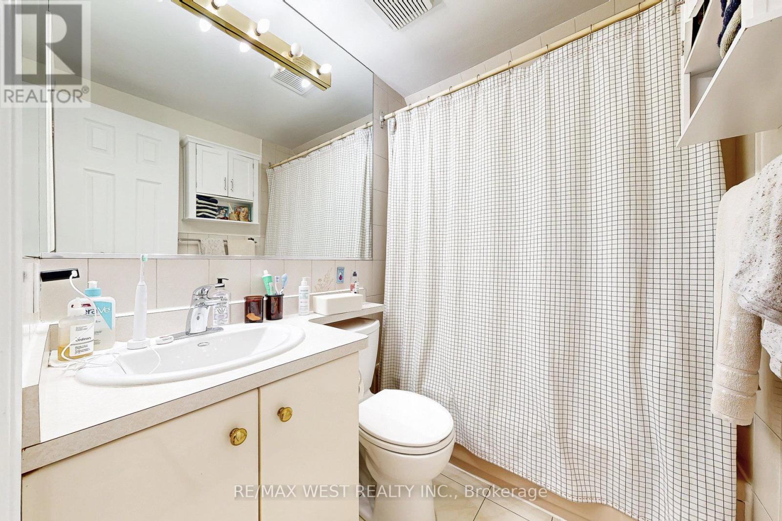 52 HEYDON PARK ROAD, Toronto (Little Portugal), Ontario, M6J2C8 — Photo 12