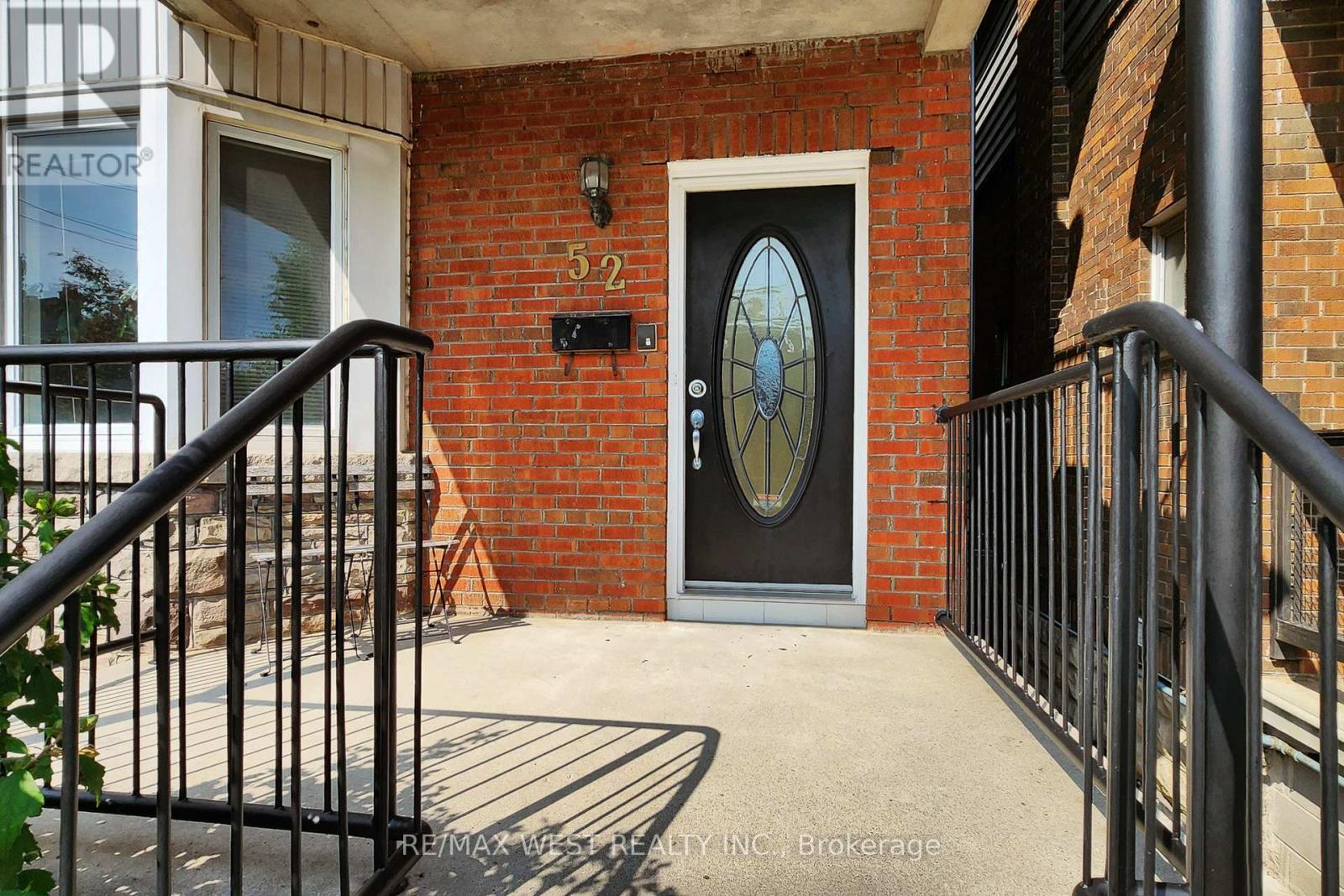 52 HEYDON PARK ROAD, Toronto (Little Portugal), Ontario, M6J2C8 — Photo 17