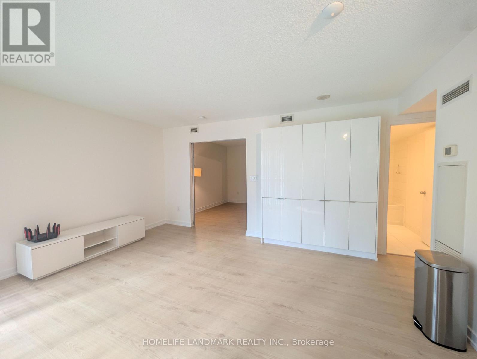 931 - 15 ICEBOAT TERRACE, Toronto (Waterfront Communities), Ontario, M5V4A5 — Photo 5