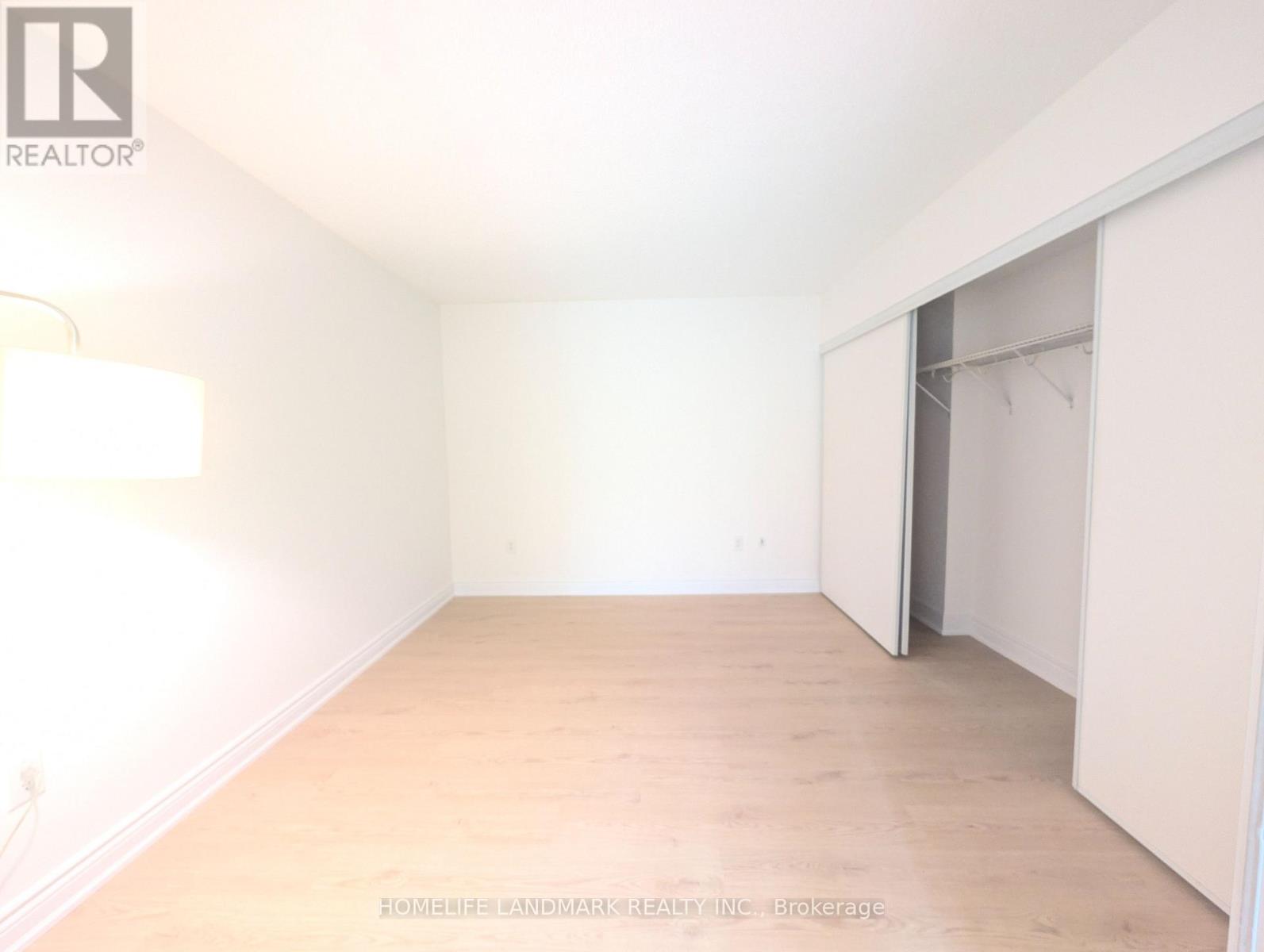 931 - 15 ICEBOAT TERRACE, Toronto (Waterfront Communities), Ontario, M5V4A5 — Photo 7