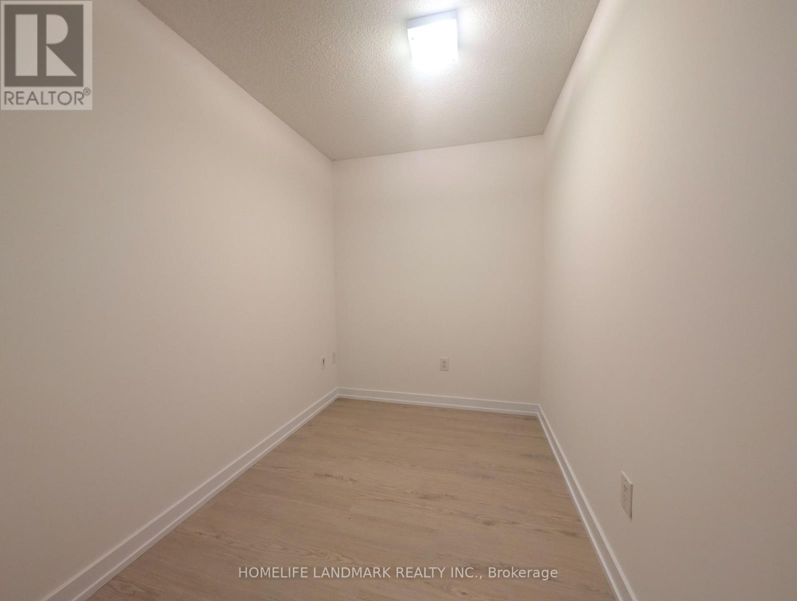 931 - 15 ICEBOAT TERRACE, Toronto (Waterfront Communities), Ontario, M5V4A5 — Photo 8