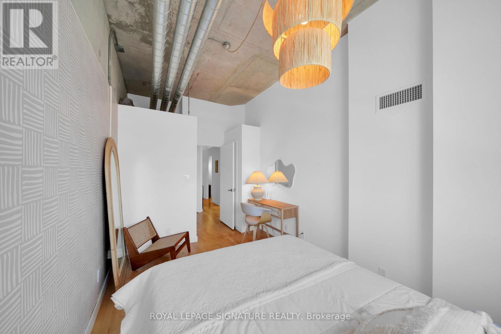 407 - 955 QUEEN STREET W, Toronto (Niagara), Ontario, M6J3X5 — Photo 17