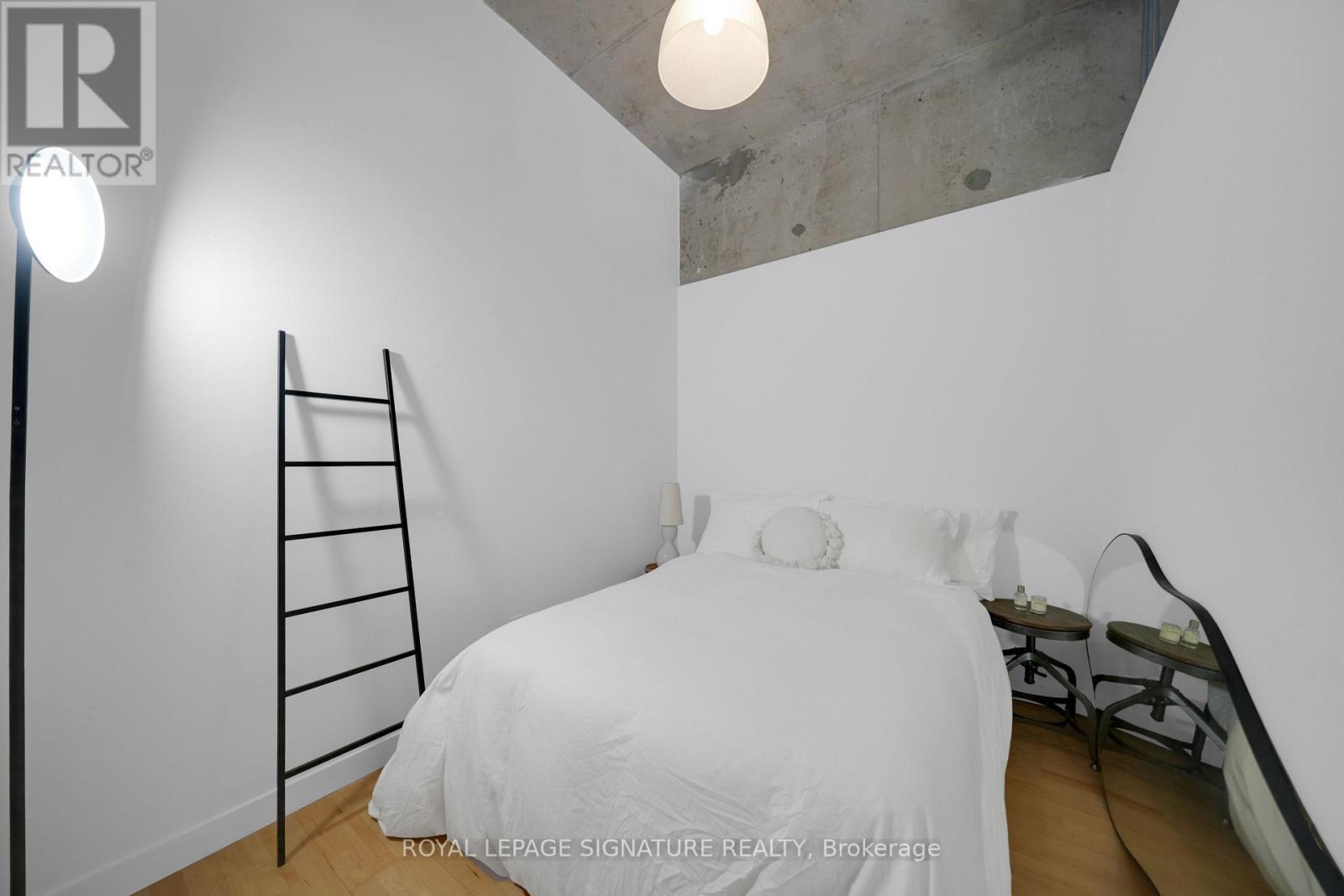 407 - 955 QUEEN STREET W, Toronto (Niagara), Ontario, M6J3X5 — Photo 5