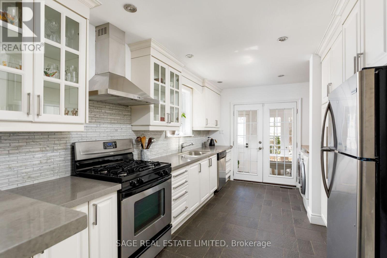 206 HAMILTON STREET, Toronto (South Riverdale), Ontario, M4M2E2 — Photo 12