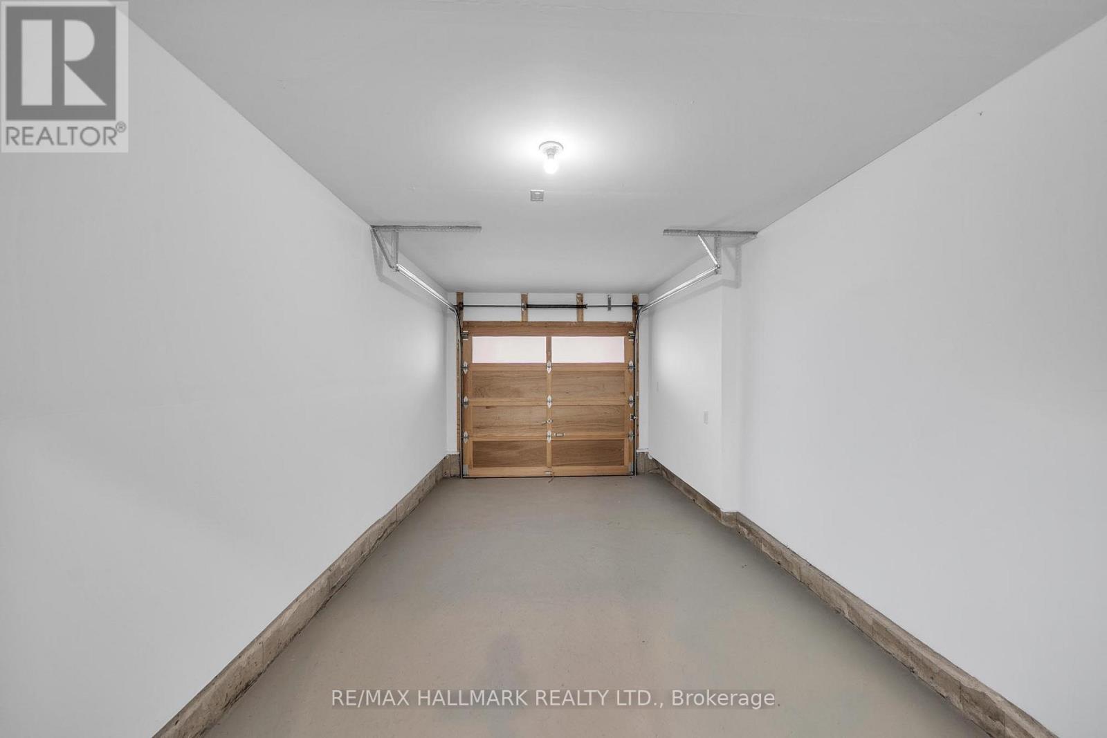 52 ALLURE STREET, Newmarket (Woodland Hill), Ontario, L3X0L2 — Photo 12