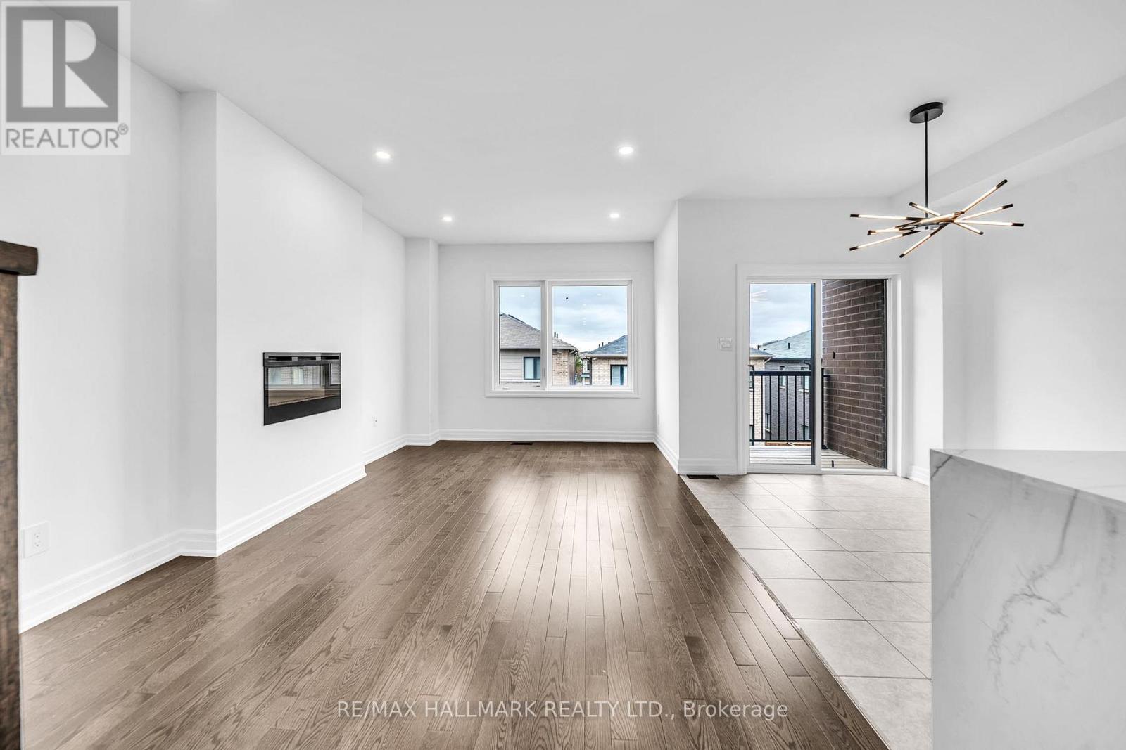 52 ALLURE STREET, Newmarket (Woodland Hill), Ontario, L3X0L2 — Photo 18