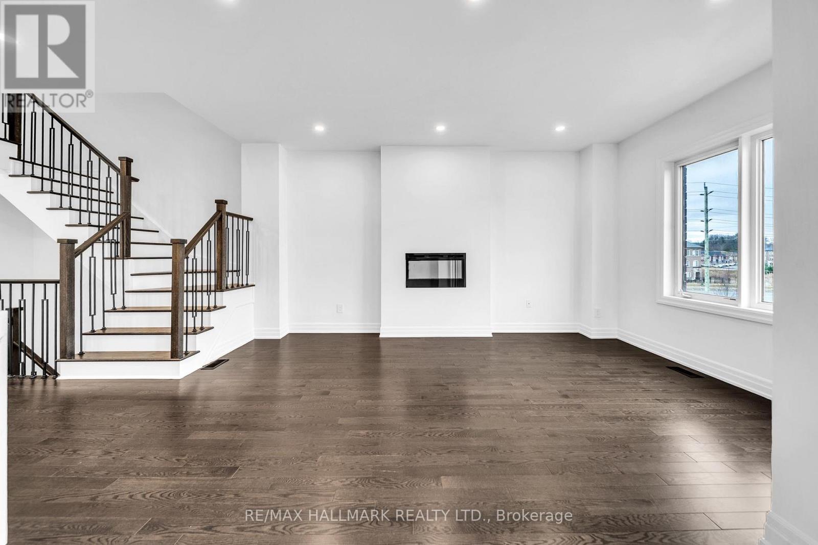 52 ALLURE STREET, Newmarket (Woodland Hill), Ontario, L3X0L2 — Photo 20